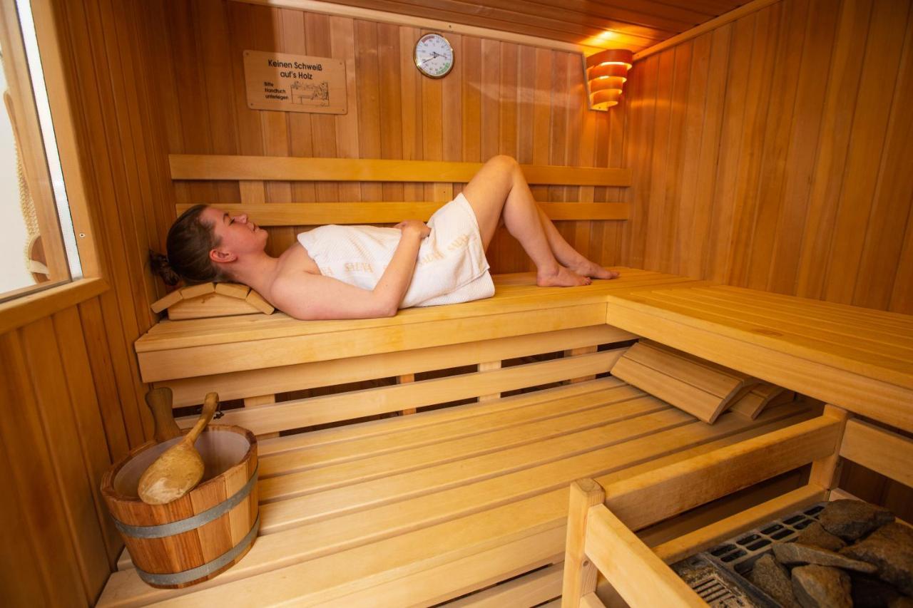 Hotel-Pension Haus Holtdirk ลิพพ์ชตัดท์ ภายนอก รูปภาพ