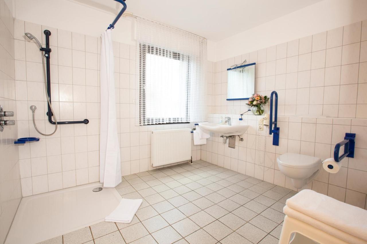 Hotel-Pension Haus Holtdirk ลิพพ์ชตัดท์ ภายนอก รูปภาพ